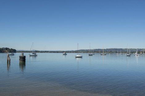 Photo of property in 25 Harbour View Road, Omokoroa, 3114