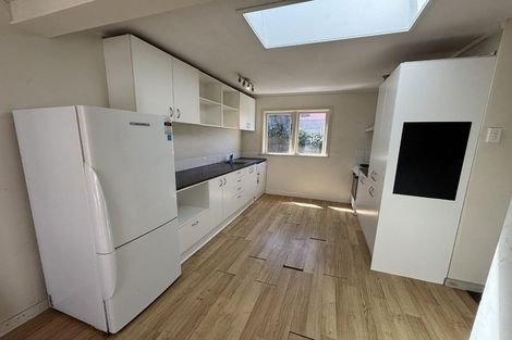 Photo of property in 5 Maarama Crescent, Aro Valley, Wellington, 6021