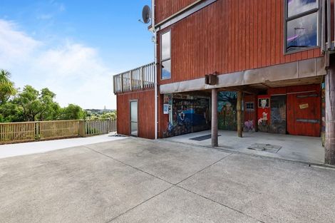 Photo of property in 24 Danbury Drive, Torbay, Auckland, 0630