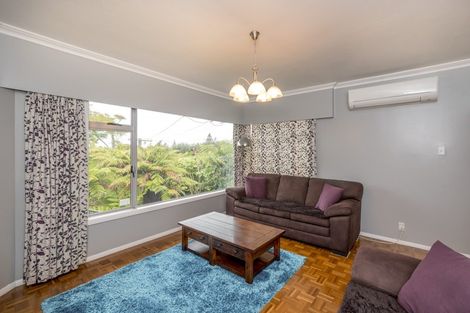 Photo of property in 3 Highbury Drive, Levin, 5510