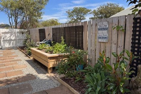 Photo of property in 67 Moana View Road, Waikawa, Picton, 7220