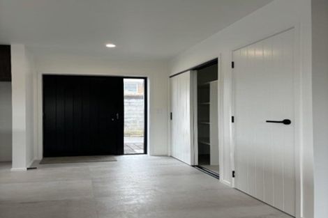 Photo of property in 268b Courtenay Street, Strandon, New Plymouth, 4312