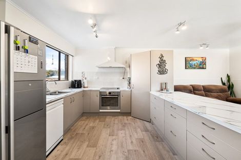 Photo of property in 16 King Street, Te Puke, 3119