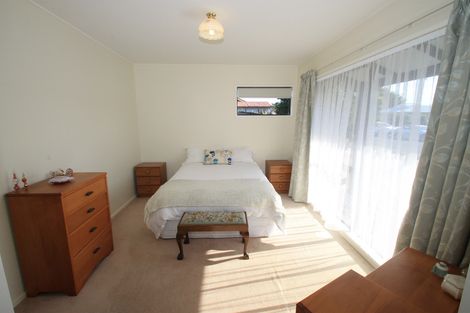 Photo of property in 111 Hagart-alexander Drive, Mosgiel, 9024