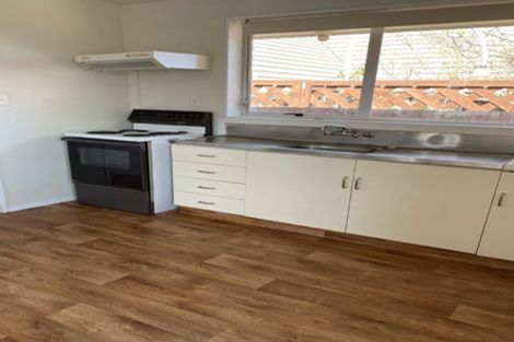 Photo of property in 1/10 Valecrest Avenue, Parklands, Christchurch, 8083