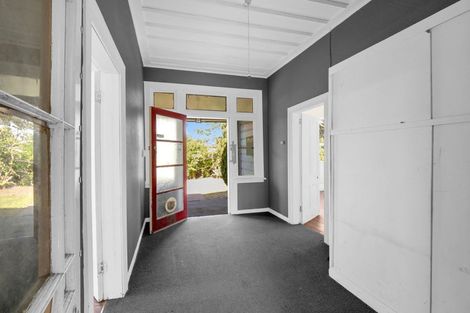 Photo of property in 41 Gloag Street, Waverley, 4510