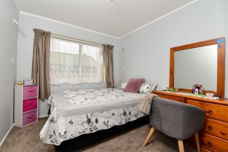 Photo of property in 37 Lloyd Drive, Nawton, Hamilton, 3200
