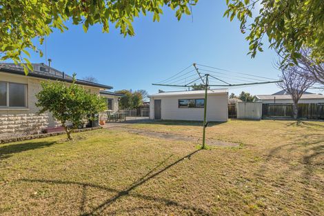 Photo of property in 8 Chelmarsh Place, Highbury, Palmerston North, 4412