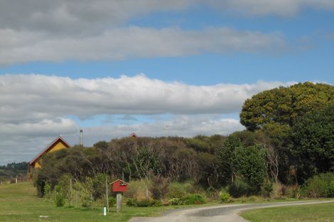 Photo of property in 32 Ohiwa Parade, Ohope, 3121