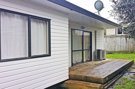 Photo of property in 7a Oteha Valley, Northcross, Auckland, 0632