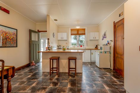 Photo of property in 492 Wellington Road, Marton, 4710