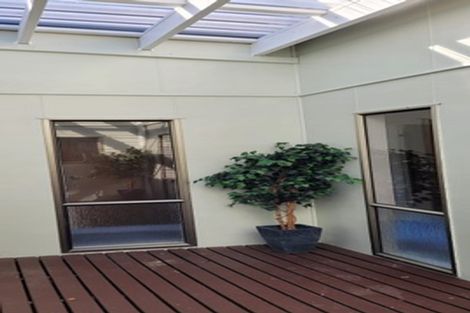 Photo of property in 17 Awanui Drive, Waikanae, 5036