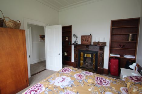 Photo of property in 16 Worcester Street, Hampden, 9410