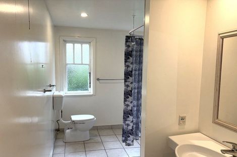 Photo of property in 22 Straven Road, Riccarton, Christchurch, 8011