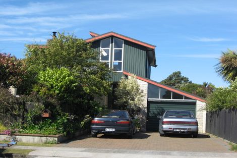 Photo of property in 9 Ngahue Crescent, Carters Beach, Westport, 7825