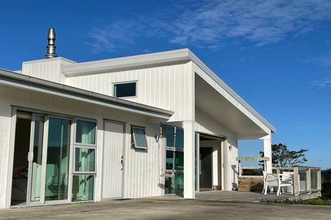 Photo of property in 48 Christian Road, Swanson, Auckland, 0614