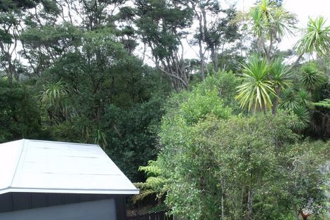 Photo of property in 97 Takahe Road, Titirangi, Auckland, 0604
