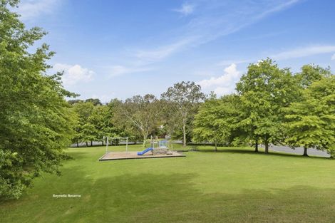 Photo of property in 1/42 Reynella Drive, Massey, Auckland, 0614
