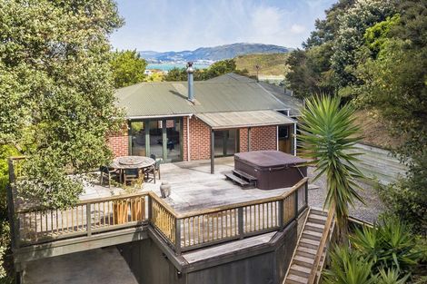 Photo of property in 94 Mana View Road, Paremata, Porirua, 5026