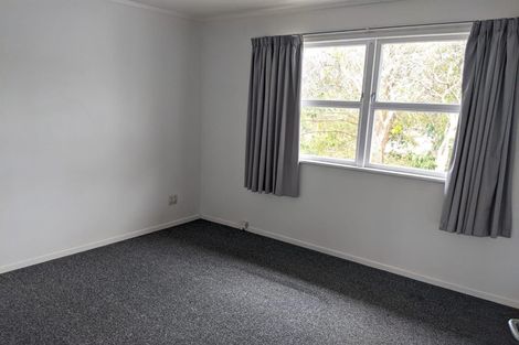 Photo of property in 1/34b Sunnynook Road, Sunnynook, Auckland, 0620