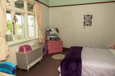Photo of property in 132 Mcmurdo Street, Tinwald, Ashburton, 7700