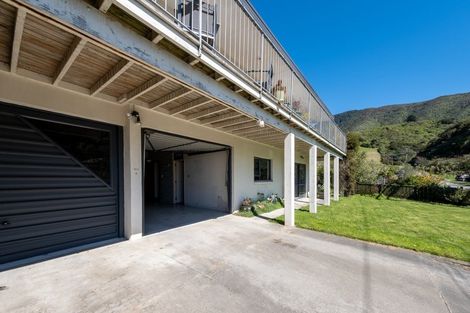 Photo of property in 26a Buller Street, Picton, 7220