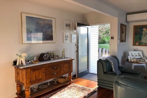 Photo of property in 1/90 Canongate Street, Birkdale, Auckland, 0626