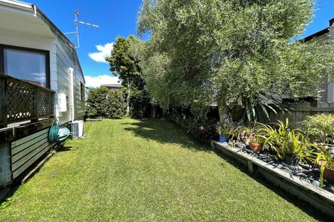 Photo of property in 2/24 Havelock Avenue, Forrest Hill, Auckland, 0620