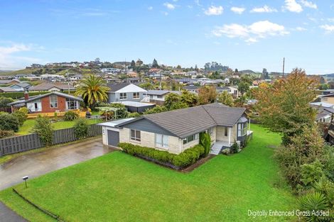 Photo of property in 4 Luxor Place, Pomare, Rotorua, 3015