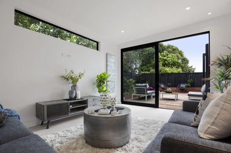 Photo of property in 6a Kohanga Road, Mangere Bridge, Auckland, 2022