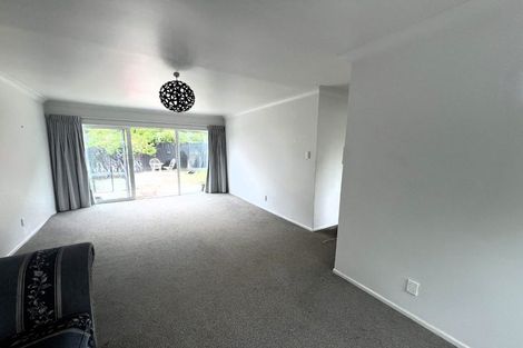 Photo of property in 2/41 Bowhill Road, New Brighton, Christchurch, 8083
