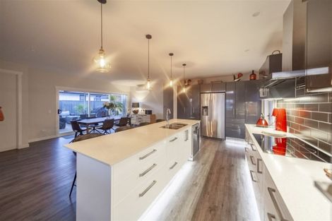 Photo of property in 18 Hurunui Drive, Te Awa, Napier, 4110