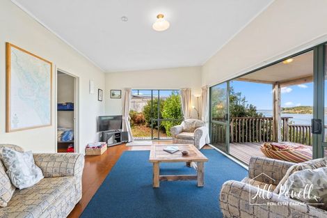 Photo of property in 13 Moana Road, Tinopai, 0593