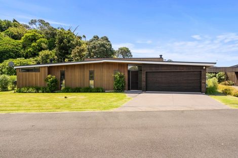 Photo of property in 15 Edgewater Place, Matapouri, Whangarei, 0173