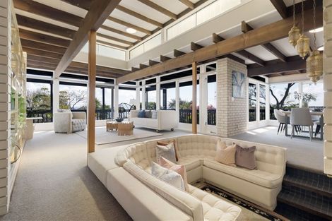 Photo of property in 103 Waimumu Road, Massey, Auckland, 0614