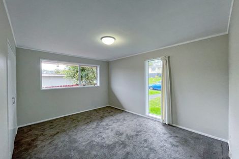 Photo of property in 2/82 Moore Street, Hillcrest, Auckland, 0627