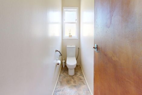 Photo of property in 37 Toi Street, Tawhero, Whanganui, 4501