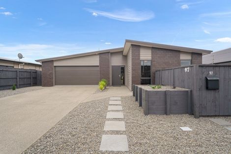 Photo of property in 97 The Drive, Paraparaumu Beach, Paraparaumu, 5032