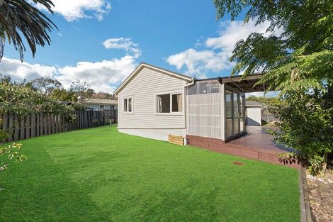 Photo of property in 11b Inver Street, Glen Eden, Auckland, 0602
