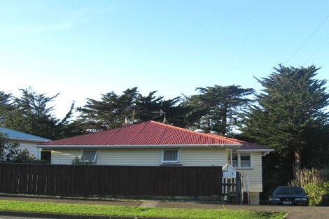 Photo of property in 145 Castor Crescent, Cannons Creek, Porirua, 5024