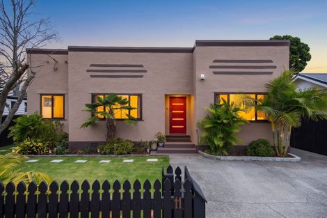 Photo of property in 11 Henry Street, Kensington, Whangarei, 0112