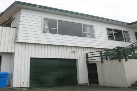 Photo of property in 1 Houghton Bay Road, Houghton Bay, Wellington, 6023