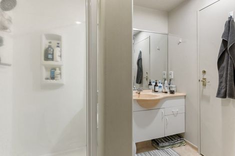 Photo of property in Courtenay Apartments, 307/120 Courtenay Place, Te Aro, Wellington, 6011