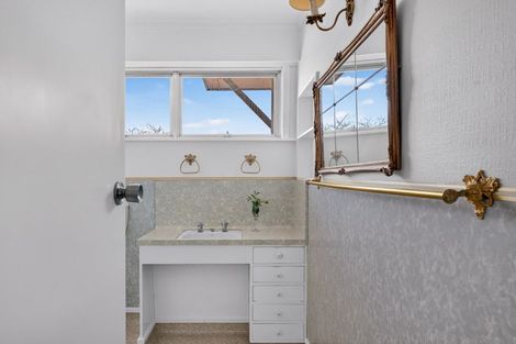 Photo of property in 49 Charles Street, Westshore, Napier, 4110