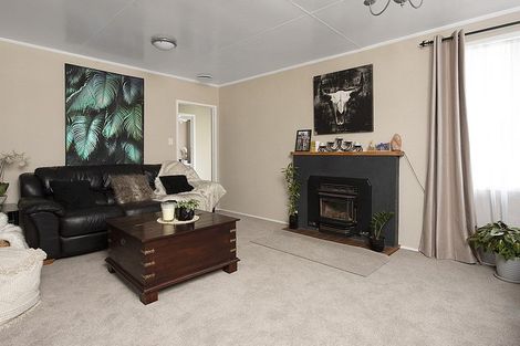 Photo of property in 743 Maunganui Road, Mount Maunganui, 3116