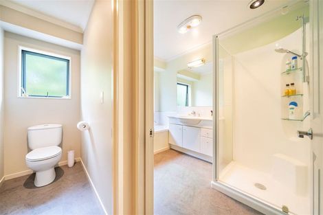 Photo of property in 2 Cosgrove Rise, Riverstone Terraces, Upper Hutt, 5018