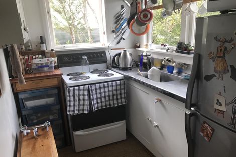 Photo of property in 92 Greenslade Road, Raglan, 3295