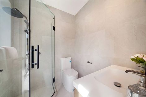 Photo of property in 46a Queenstown Road, Onehunga, Auckland, 1061