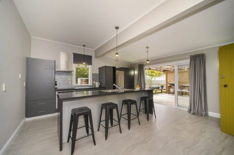 Photo of property in 37 Hammond Street, Bulls, 4818