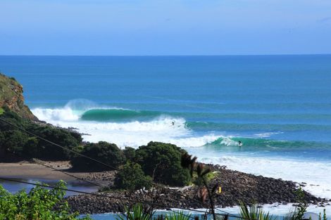 Photo of property in 21 Calvert Road, Raglan, 3297